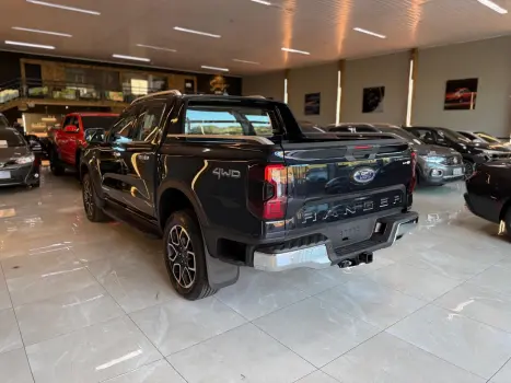 FORD Ranger 3.0 V6 4X4 LIMITED TURBO DIESEL CABINE DUPLA AUTOM�TICO, Foto 4