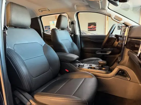 FORD Ranger 3.0 V6 4X4 LIMITED TURBO DIESEL CABINE DUPLA AUTOM�TICO, Foto 10