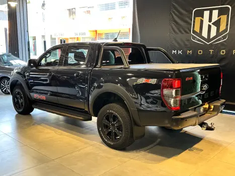 FORD Ranger 3.2 20V FX4 4X4 CABINE DUPLA TURBO DIESEL AUTOMTICO, Foto 8
