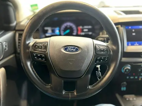 FORD Ranger 3.2 20V CABINE DUPLA 4X4 STORM TURBO DIESEL AUTOMTICO, Foto 13