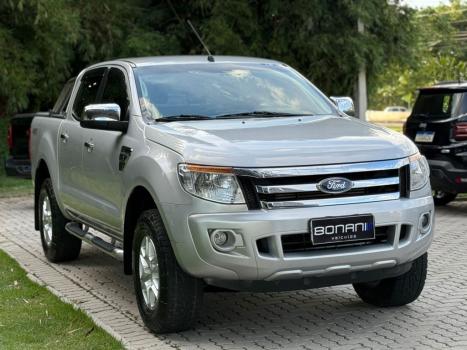 FORD Ranger 3.2 20V XLT 4X4 CABINE DUPLA TURBO DIESEL AUTOMTICO, Foto 3