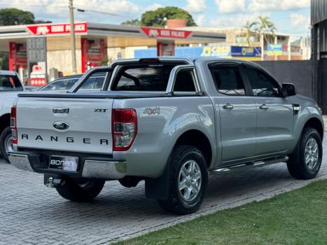 FORD Ranger 3.2 20V XLT 4X4 CABINE DUPLA TURBO DIESEL AUTOMTICO, Foto 6
