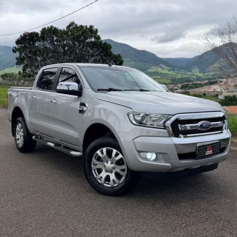 FORD Ranger 3.2 20V XLT 4X4 CABINE DUPLA TURBO DIESEL AUTOM�TICO, Foto 5