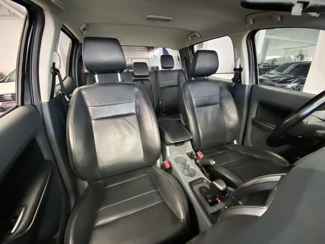 FORD Ranger 3.2 20V XLT 4X4 CABINE DUPLA TURBO DIESEL AUTOM�TICO, Foto 13
