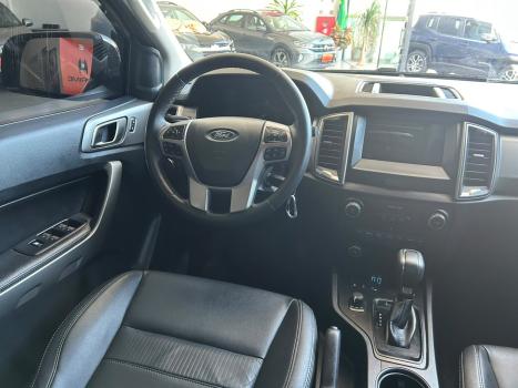 FORD Ranger 3.2 20V XLT 4X4 CABINE DUPLA TURBO DIESEL AUTOMÁTICO, Foto 17