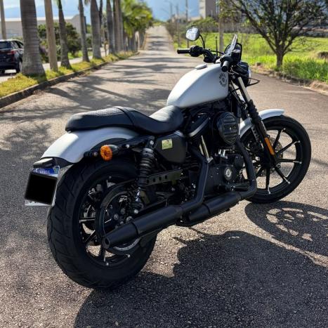 HARLEY DAVIDSON Sportster XL 883 IRON, Foto 5