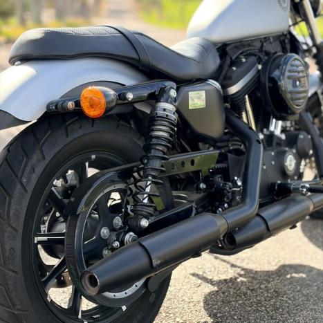HARLEY DAVIDSON Sportster XL 883 IRON, Foto 6