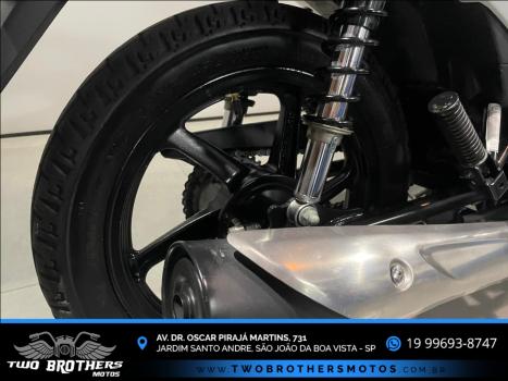 HONDA Biz 125 EX, Foto 2