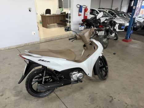 HONDA Biz 125 EX, Foto 4