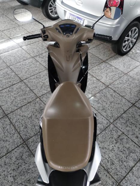 HONDA Biz 125 FLEX, Foto 4