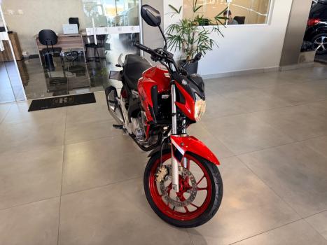 HONDA CB 250 F Twister , Foto 2