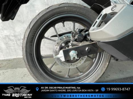 HONDA CB 300 F Twister FLEX ABS, Foto 2