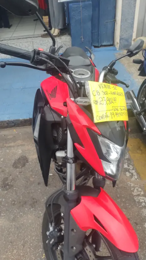 HONDA CB 300 F Twister FLEX ABS, Foto 2