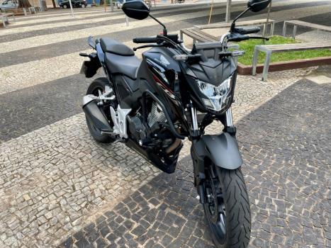 HONDA CB 300 F Twister FLEX CBS, Foto 3