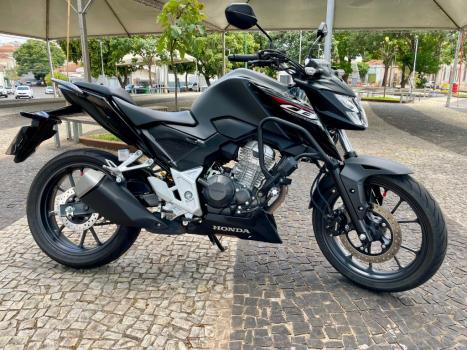 HONDA CB 300 F Twister FLEX CBS, Foto 4