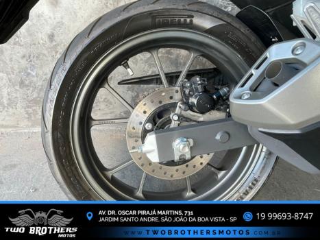HONDA CB 300 F Twister FLEX ABS, Foto 2