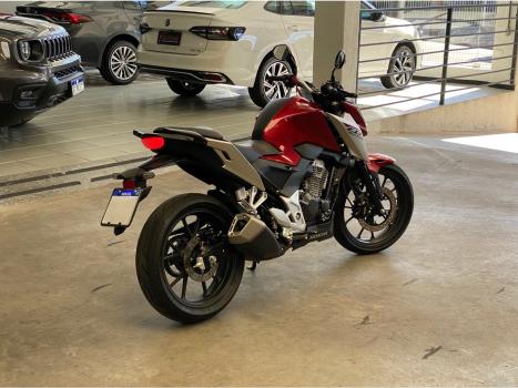 HONDA CB 300 F Twister FLEX CBS, Foto 2