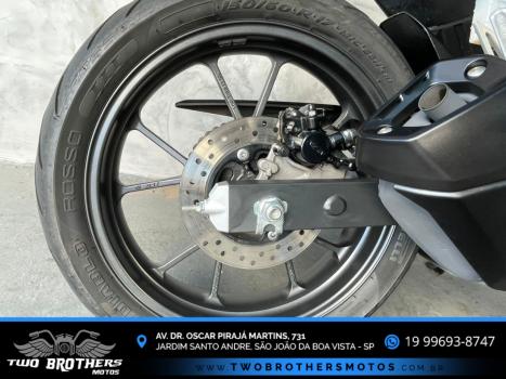HONDA CB 300 F Twister FLEX CBS, Foto 2