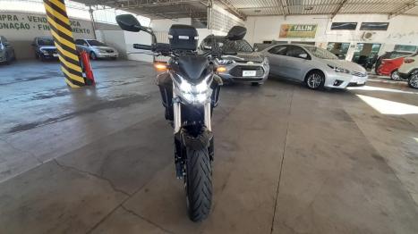 HONDA CB 500 F ABS, Foto 2