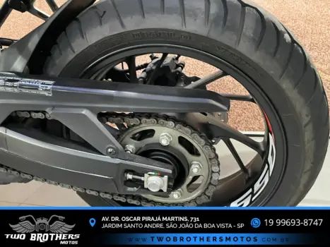 HONDA CB 650 F ABS, Foto 10