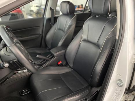 HONDA City Hatch 1.5 16V 4P FLEX TOURING AUTOM�TICO CVT, Foto 9