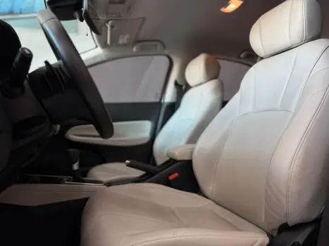 HONDA City Sedan 1.5 16V 4P FLEX TOURING AUTOM�TICO CVT, Foto 11