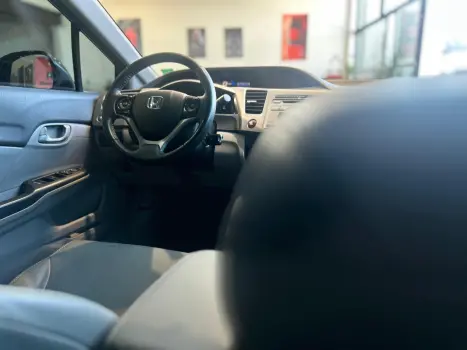 HONDA Civic 1.8 16V 4P FLEX LXS, Foto 15