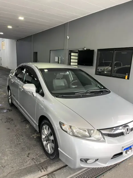 HONDA Civic 1.8 16V 4P FLEX LXL AUTOM�TICO, Foto 2
