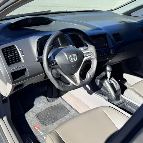 HONDA Civic 1.8 16V 4P FLEX LXL AUTOM�TICO, Foto 12