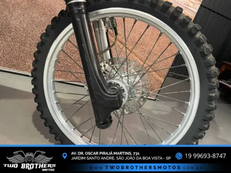 HONDA CRF 230 F, Foto 4