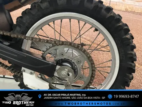 HONDA CRF 230 F, Foto 9