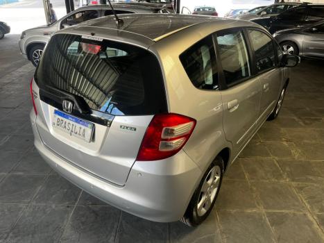 HONDA Fit 1.4 16V 4P LX FLEX, Foto 4 HONDA Fit 1.4 16V 4P LX FLEX, Foto 4