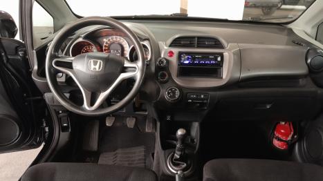 HONDA Fit 1.4 4P LX FLEX, Foto 6 HONDA Fit 1.4 4P LX FLEX, Foto 6