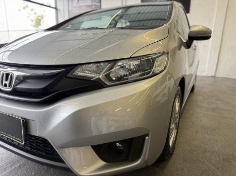 HONDA Fit 1.4 4P LX, Foto 13 HONDA Fit 1.4 4P LX, Foto 13