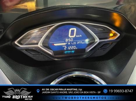 HONDA PCX 150 SPORT, Foto 4