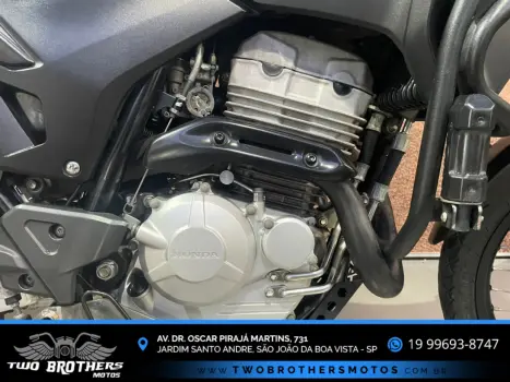 HONDA XRE 300 ABS, Foto 3