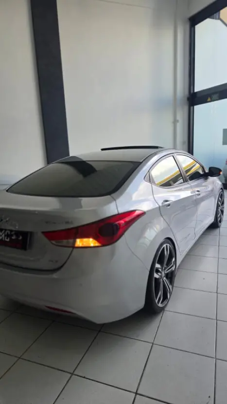 HYUNDAI Elantra 2.0 16V 4P FLEX SPECIAL EDITION AUTOMTICO, Foto 9
