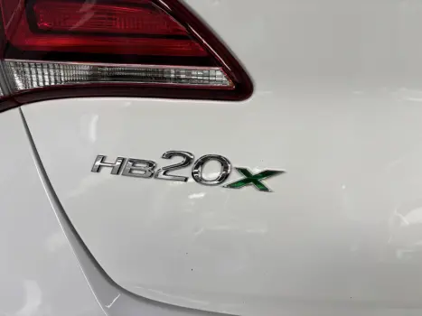 HYUNDAI HB 20 Hatch X 1.6 16V 4P STYLE FLEX AUTOM�TICO, Foto 5