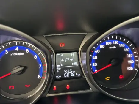 HYUNDAI HB 20 Hatch X 1.6 16V 4P STYLE FLEX AUTOM�TICO, Foto 12