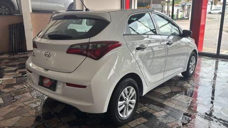 HYUNDAI HB 20 Hatch 1.0 12V 4P FLEX UNIQUE, Foto 4