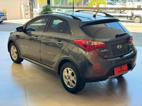 HYUNDAI HB 20 Hatch X 1.6 16V 4P PREMIUM FLEX AUTOM�TICO, Foto 3