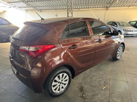 HYUNDAI HB 20 Hatch 1.6 16V 4P FLEX COMFORT PLUS, Foto 4