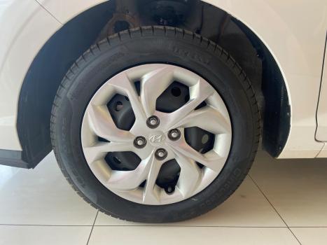 HYUNDAI HB 20 Hatch 1.6 16V 4P FLEX COMFORT PLUS AUTOM�TICO, Foto 11