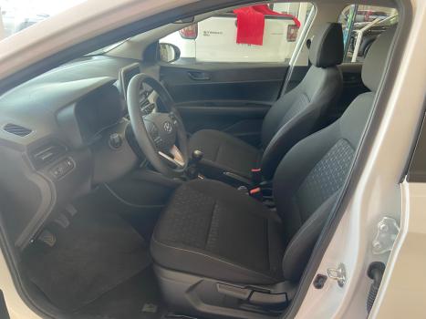 HYUNDAI HB 20 Hatch 1.6 16V 4P FLEX COMFORT PLUS AUTOM�TICO, Foto 13