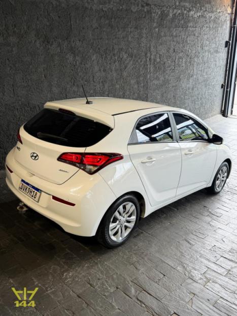 HYUNDAI HB 20 Hatch 1.6 16V 4P FLEX COMFORT STYLE AUTOMÁTICO, Foto 5