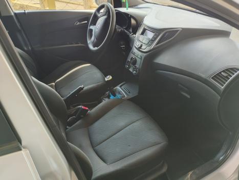 HYUNDAI HB 20 Hatch 1.6 16V 4P FLEX COMFORT, Foto 4