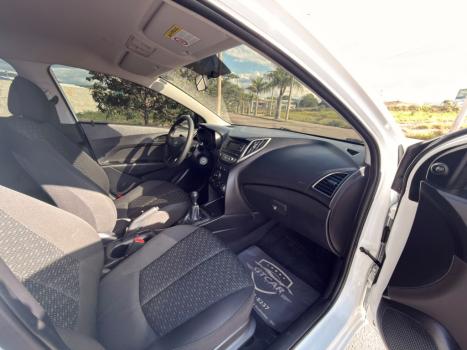 HYUNDAI HB 20 Hatch 1.0 12V 4P FLEX COMFORT PLUS, Foto 3