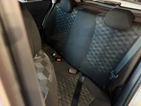 HYUNDAI HB 20 Hatch 1.6 16V 4P FLEX COMFORT PLUS AUTOMÁTICO, Foto 11