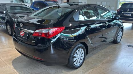 HYUNDAI HB 20 Sedan 1.6 16V 4P FLEX COMFORT PLUS, Foto 4