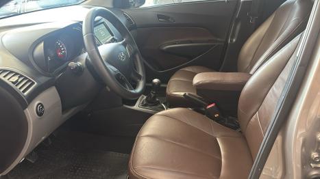 HYUNDAI HB 20 Sedan 1.0 12V 4P FLEX COMFORT PLUS, Foto 7